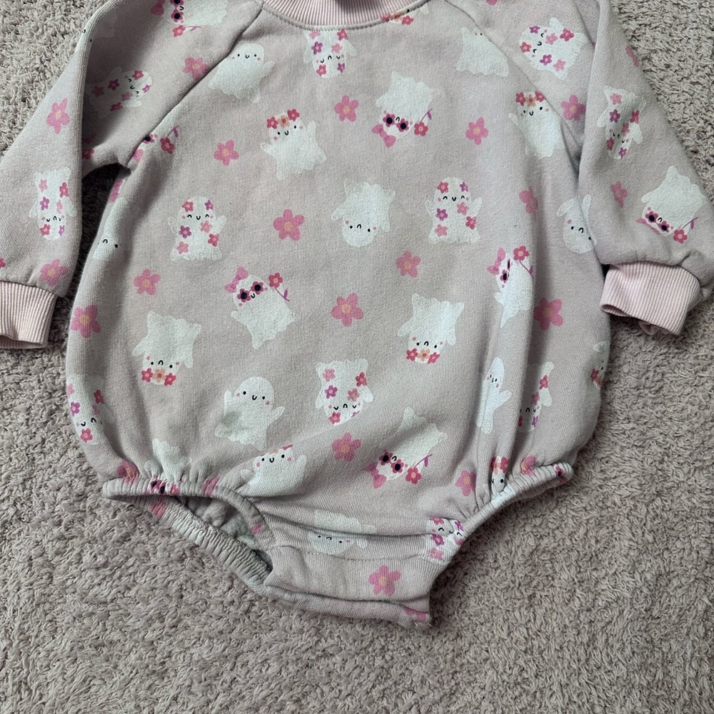 Halloween Bundle 6-12M Old Navy Bat Tutu Bodysuit Ghost Sweatshirt Bodysuit - Picture 4 of 6